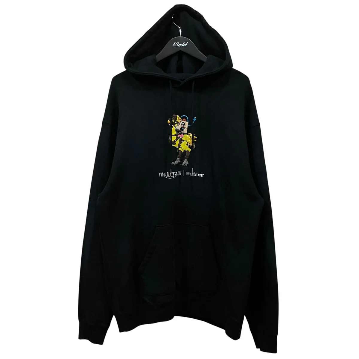 「CHOCOBO HOODIE」チョコボ刺繍ルオーバーパーカー