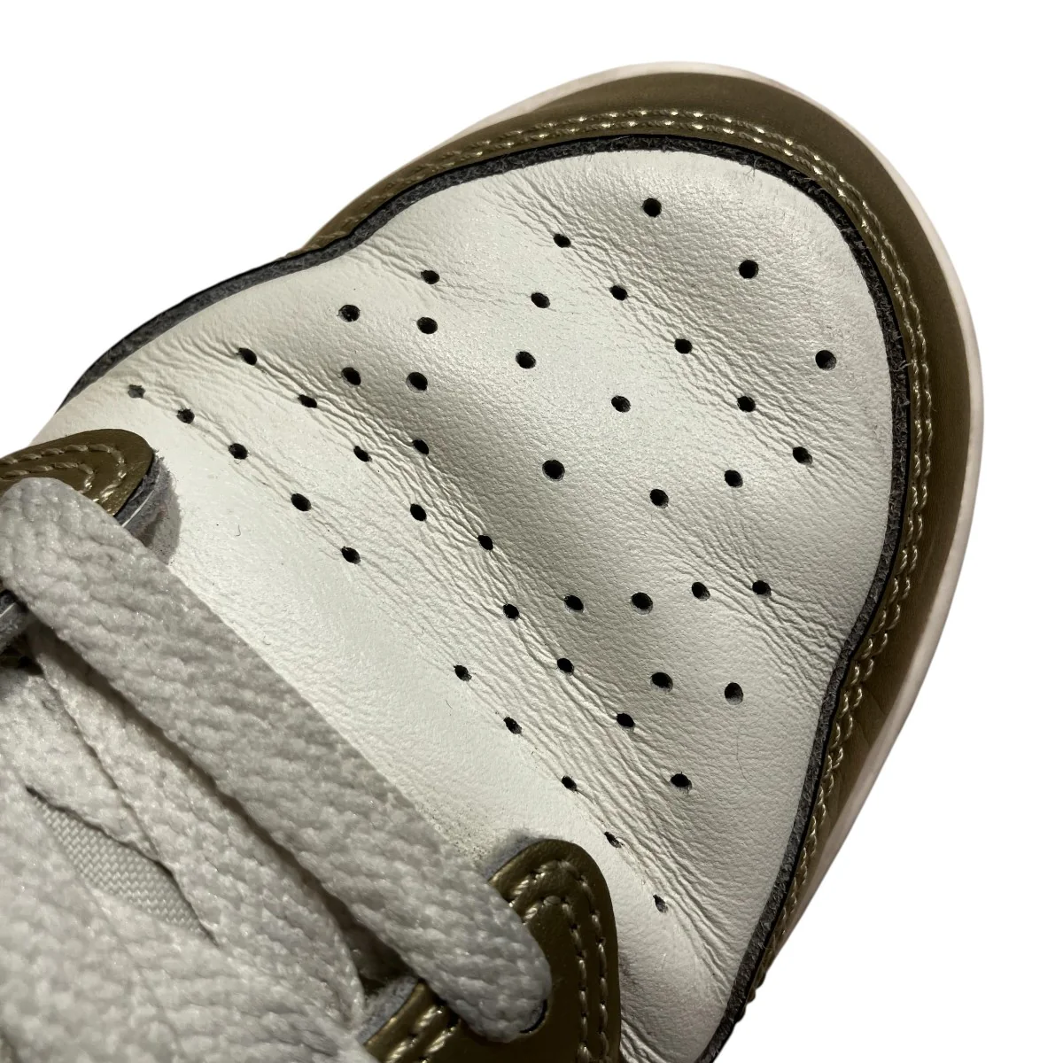 AIR JORDAN 1 RTR LOW OG CNY GSローカットスニーカーFQ6593-100 - Image 6